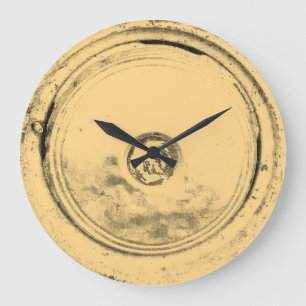 Oude wiel van de klassieke auto nr. 3 grote klok