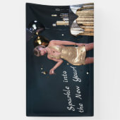 Oudejaarsavond Party Girl in Sequined Dress Spandoek (Verticaal)