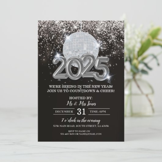 Oudejaarsfeest zwart en zilver kaart (Staand voorkant)