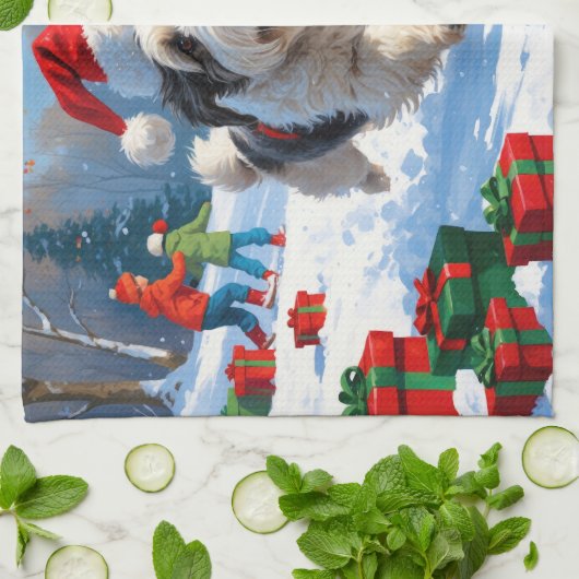 Oudengelse herdershond die rent in het Pet van Sno Theedoek (Gevouwen)