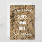 Ouder dan Dirt Birthday Party Invitation Kaart (Voorkant)
