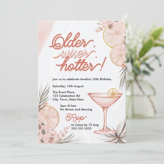 Ouder, wijzer, heter perzik roze cocktail verjaard kaart (Staand voorkant)
