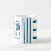 Oudere broer initials gesticht maand jaar blauw koffiemok (Center)