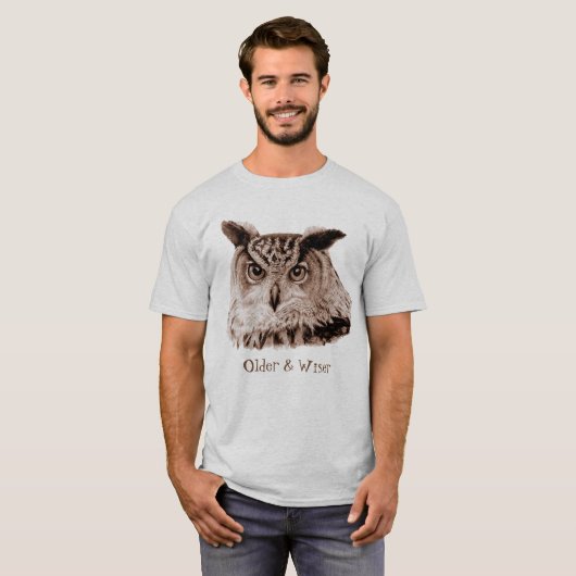 Oudere en wijzer-uil t-shirt (Voorkant volledig)