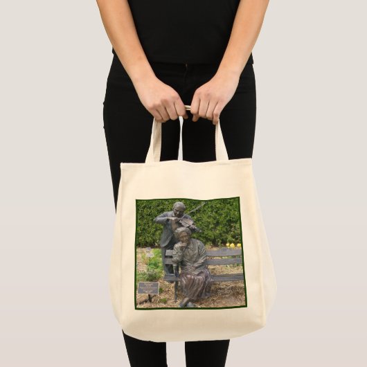 Oudere paar Serenade Botanische Tuin Tote Bag (Voorkant (product))