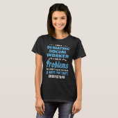 Oudere sociale assistent t-shirt (Voorkant volledig)