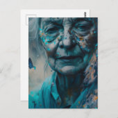 Oudere vrouw met blauw Briefkaart van botervliegen (Voorkant / Achterkant)
