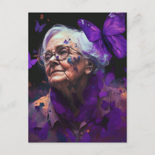 Oudere vrouw met Briefkaart Butterflies