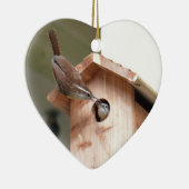 Ouders die Baby eten afgeven. Keramisch Ornament (Rechts)