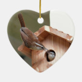 Ouders die Baby eten afgeven. Keramisch Ornament (Achterkant)