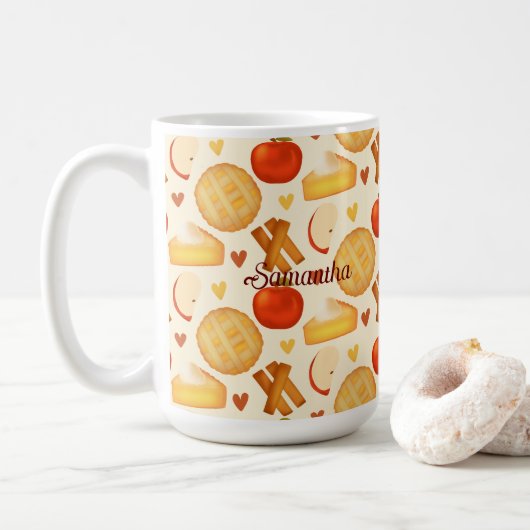 Ouderwetse appeltaart en ingrediënten koffiemok (Met donut)