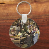 Ouderwetse bar met mensen vieren, een feest sleutelhanger (Achterkant)