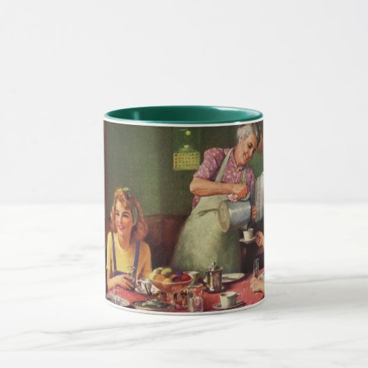 Ouderwetse familie die ontbijt in de keuken mok (Midden)