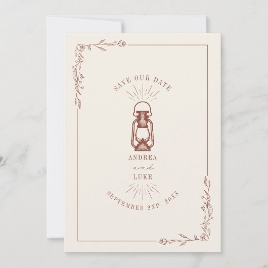 Ouderwetse roestige lantaarn terracotta bruiloft save the date (Voorkant)