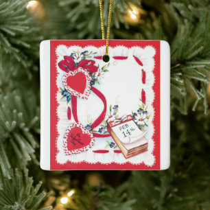 Ouderwetse Valentijnsdag-harten, bloemen en linten Keramisch Ornament