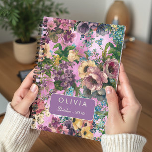 Ouderwetse waterverf roze bloempatroon monogram notitieboek