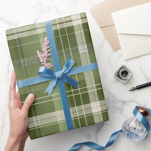Oudgroene rustieke geruite patroon cadeaupapier (Geschenken)