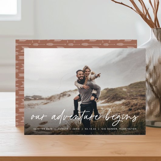 Our Adventure Begins | Volledige foto Save The Date