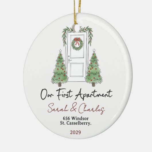 Our First Apartment Custom Names & Year Keramisch Ornament (Links)