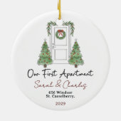 Our First Apartment Custom Names & Year Keramisch Ornament (Achterkant)
