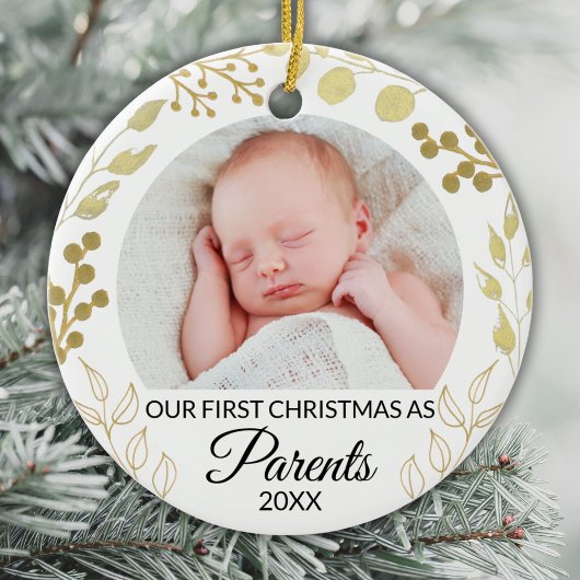 Our First Christmas As Parents Photo Gold Foliage Keramisch Ornament