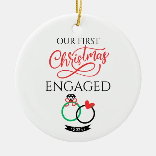Our First Christmas Engaged 2025 Keramisch Ornament (Voorkant)