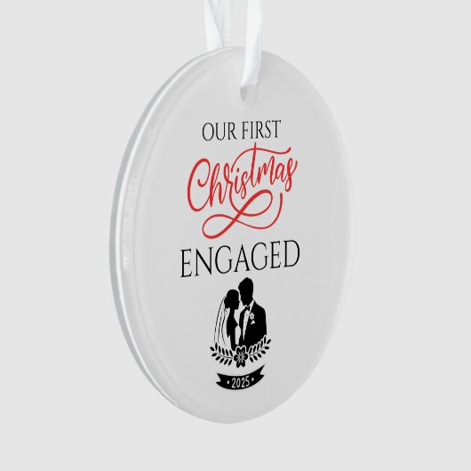 Our First Christmas Engaged 2025 Ornament (voorkant)