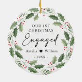 Our First Christmas Engaged Floral Greenery Wreath Keramisch Ornament (Achterkant)