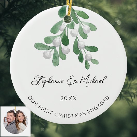 Our First Christmas Engaged Mistletoe Photo Cerami Keramisch Ornament