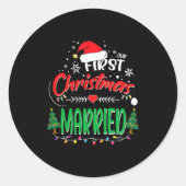 Our First Christmas Married Newlywed Mr And Mrs  Ronde Sticker (Voorkant)