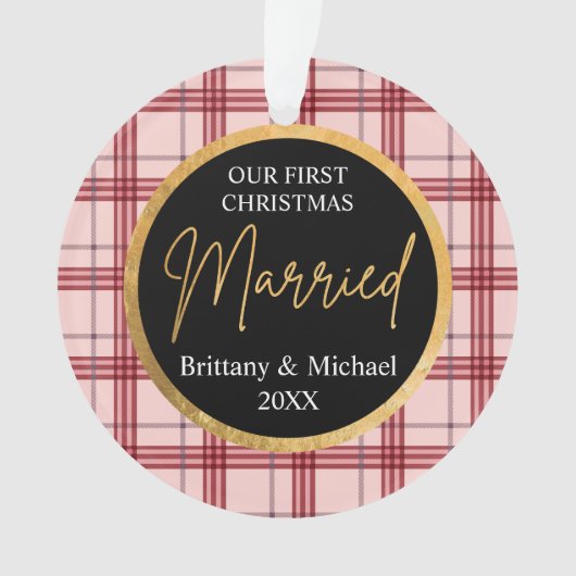 Our First Christmas Married plaid Ornament (voorkant)