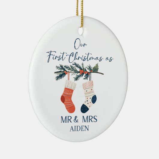 Our First Christmas | Personalized Holiday Keepsak Keramisch Ornament (Rechts)