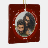 "Our first Christmas together". personalize Keramisch Ornament (Rechts)