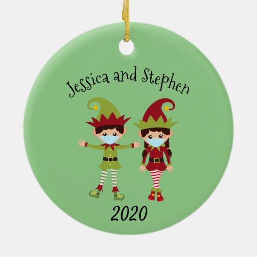 Our first Global Pandemic Elf 2020 With Name Keramisch Ornament (Achterkant)