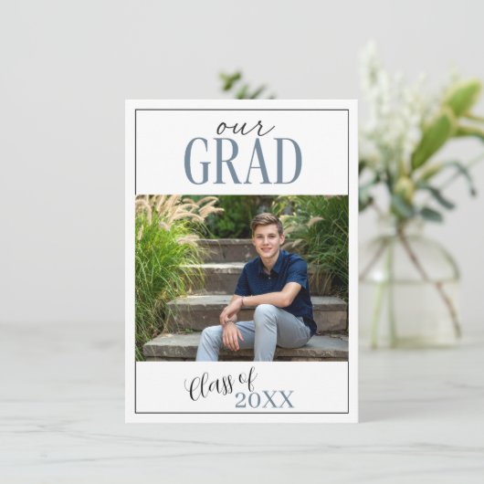 Our Grad Graduation Party Invitation Kaart (Staand voorkant)
