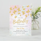Our Little Butterfly Gold Glitter Invitation Kaart (Staand voorkant)