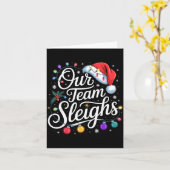 Our Team Sleighs Christmas Lights Red Santa Hat Xm Kaart (Gele Bloem)