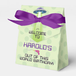 Out of This World Favor Box 3" x 1.5" x 3.25" Bedankdoosjes