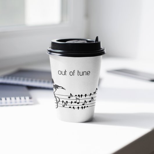 Out of Tune, toekan bij zangvogels Papieren Bekers