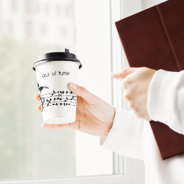 Out of Tune, toekan bij zangvogels Papieren Bekers