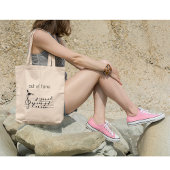 Out of Tune, toekan bij zangvogels Tote Bag