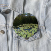 Outback Lily Pads Badge Ronde Button 4,0 Cm (In situ)