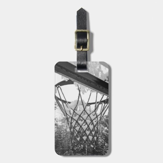 Outdoor Basketball Hoop Winter Sneeuwfoto Bagagelabel (Voorkant verticaal)
