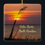 Outer Banks North Carolina Beach Sunset Oranje Sky Keramisch Ornament<br><div class="desc">Outer Banks North Carolina Sunset op het strand met een oranje lucht op de oceaan</div>