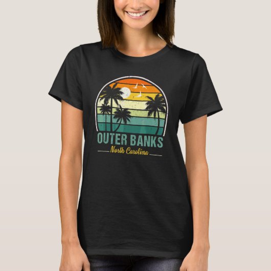 Outer Banks North Carolina Retro Sunset Palm Trees T-shirt (Voorkant)