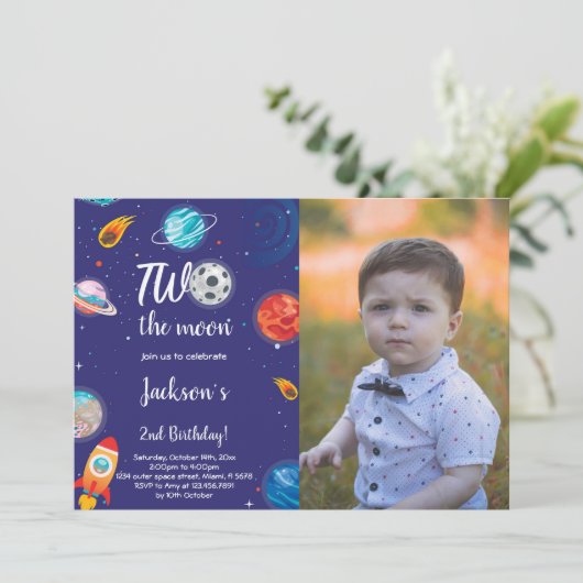 Outer Space Verjaardag Uitnodiging met Foto (Staand voorkant)