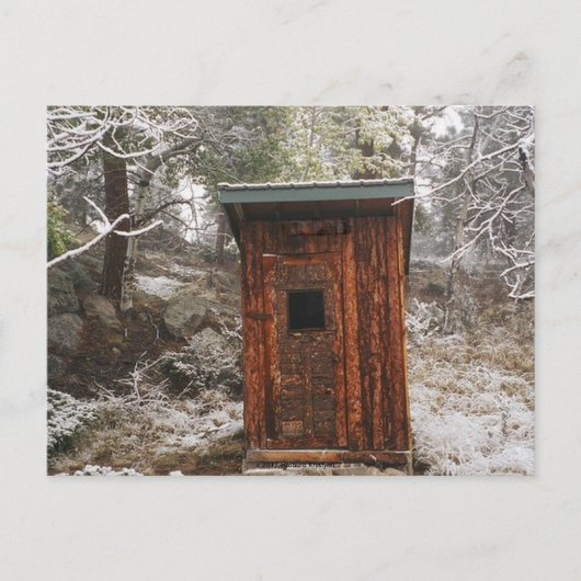 OUTHOUSE IN THE SNOW BRIEFKAART (Voorkant)