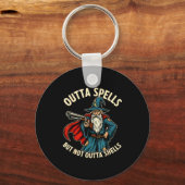 Outta Spells But Not Outta Shells Wizard Fantasy M Sleutelhanger (Voorkant)