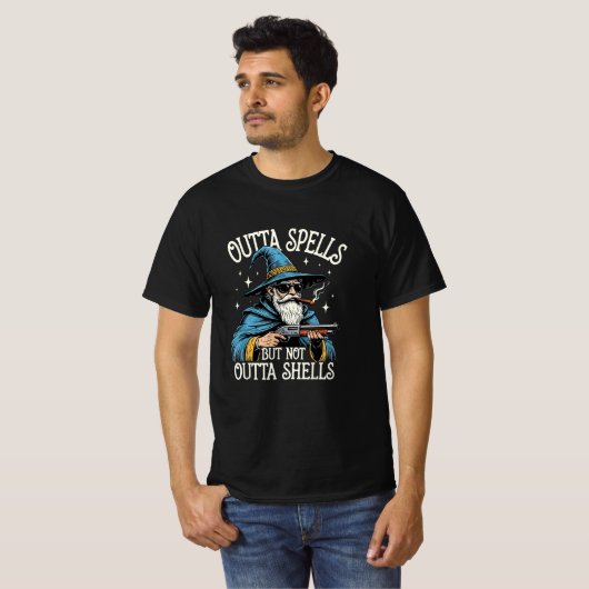 Outta Spells But Not Outta Shells Wizard Fantasy T-shirt (Voorkant volledig)