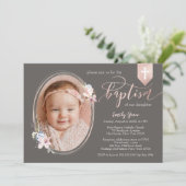 Ovaal Floral Foto Roos Gold Banner Baptism Invite Kaart (Staand voorkant)